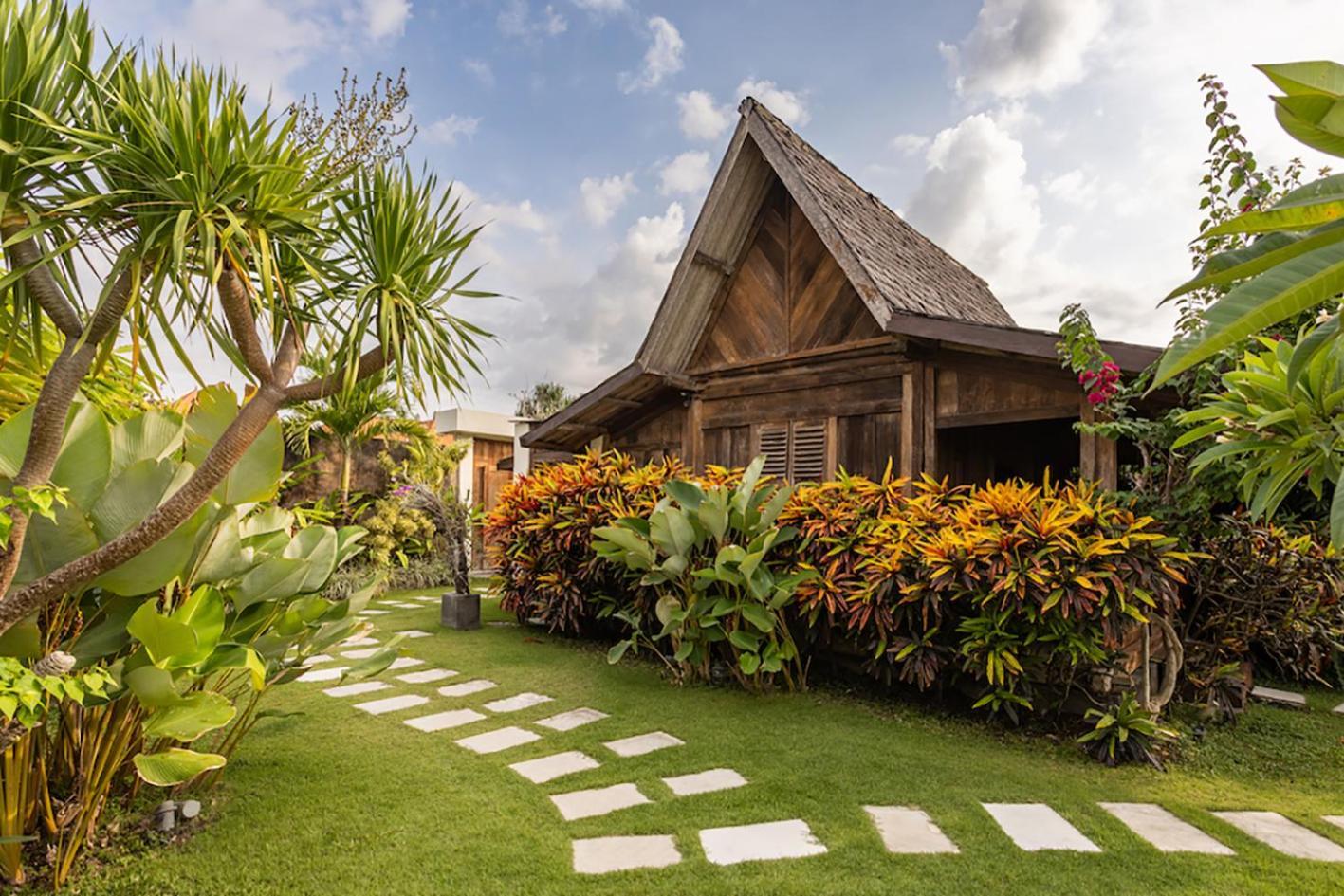 Villa Lina By Optimum Bali Villas Canggu  Exterior photo