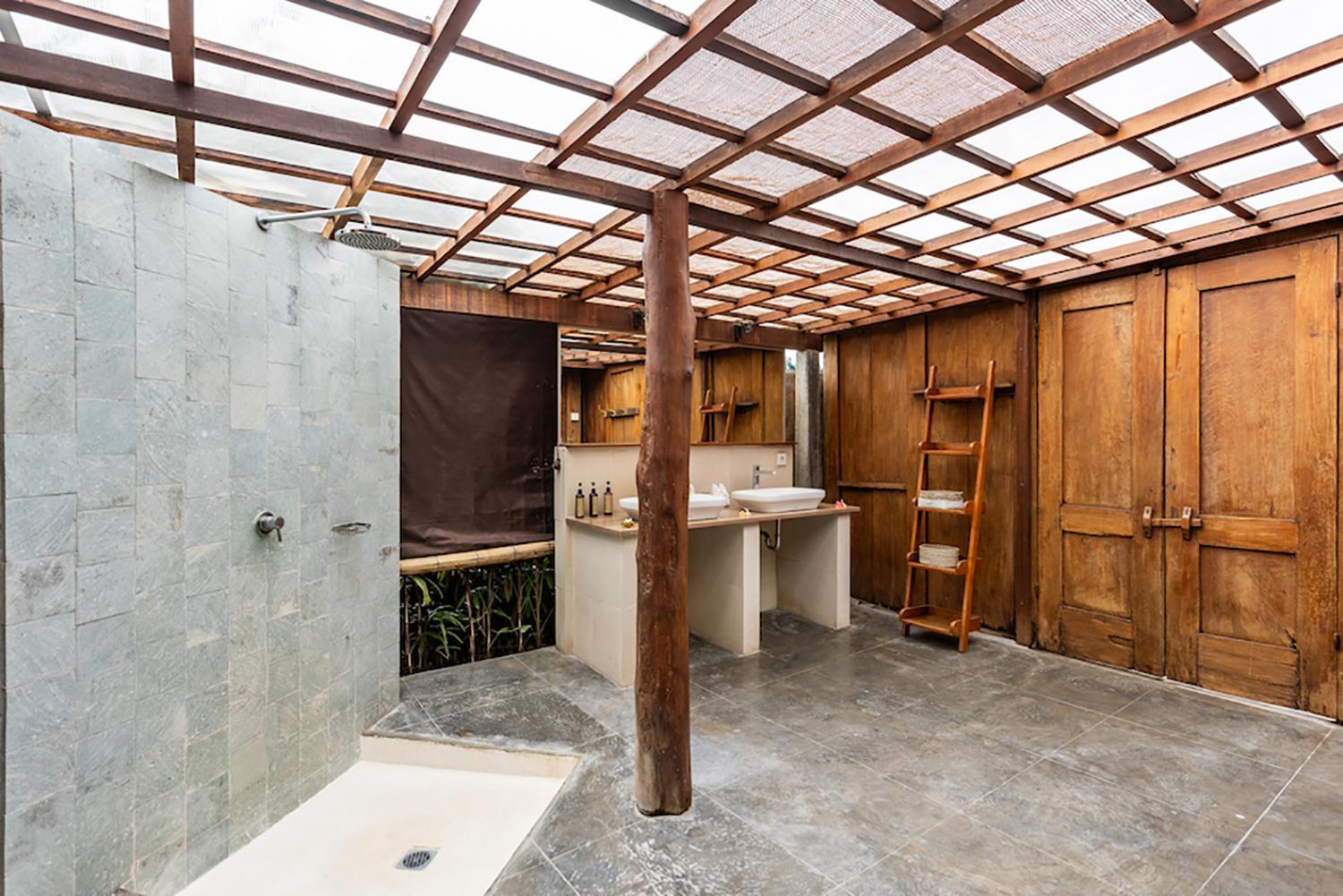 Villa Lina By Optimum Bali Villas Canggu  Exterior photo